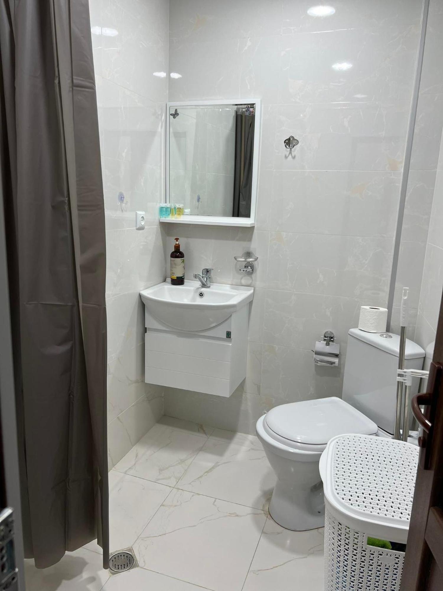 Kutaisi Apartment Luaran gambar