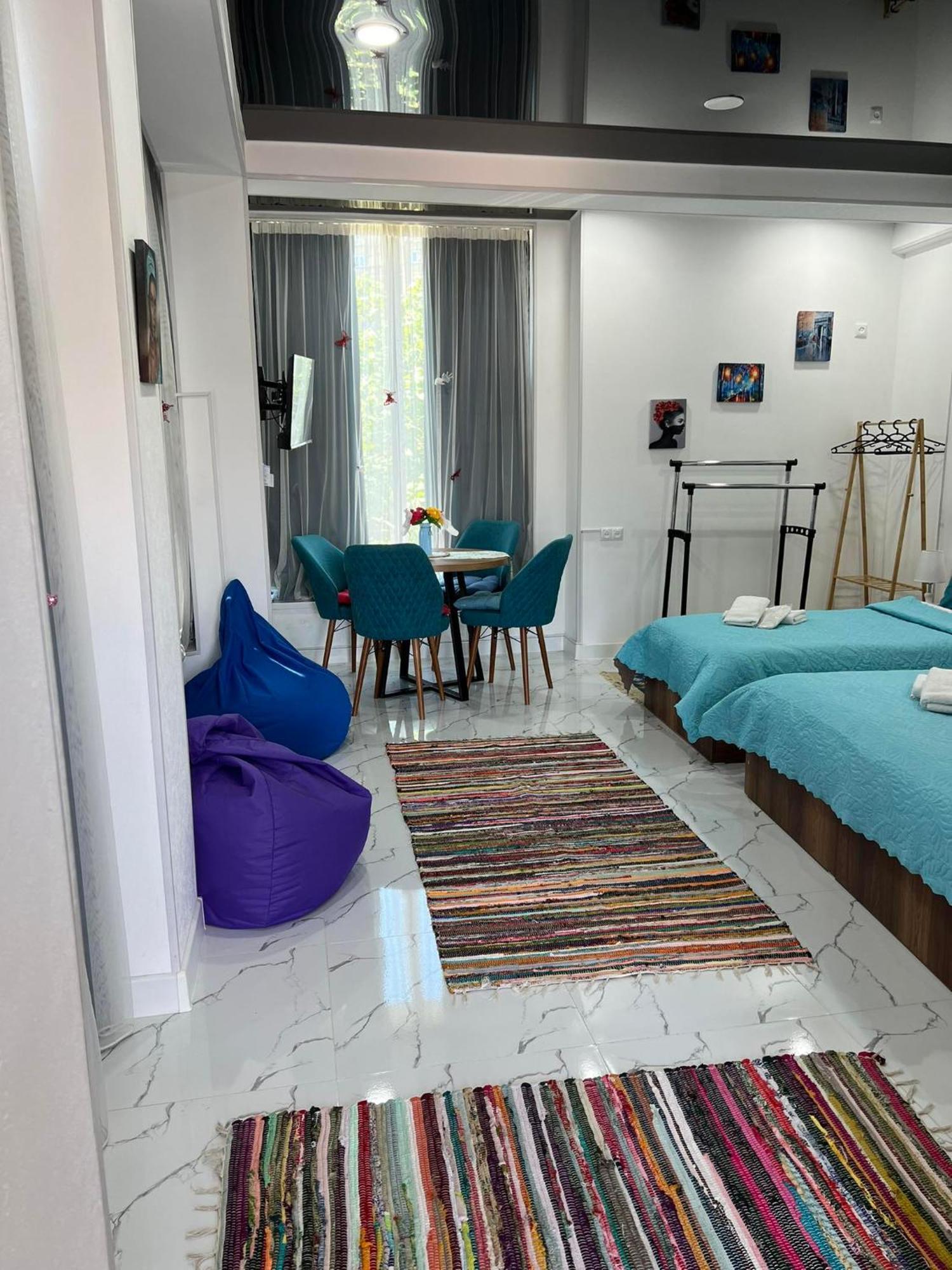 Kutaisi Apartment Luaran gambar